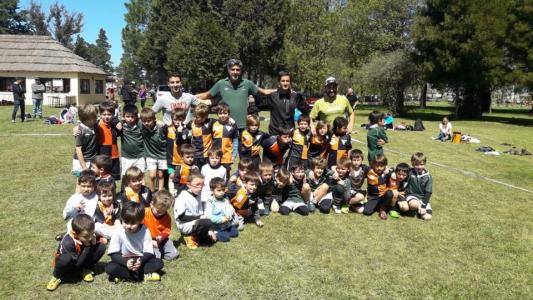 Las Infantiles se presentaron en Balcarce